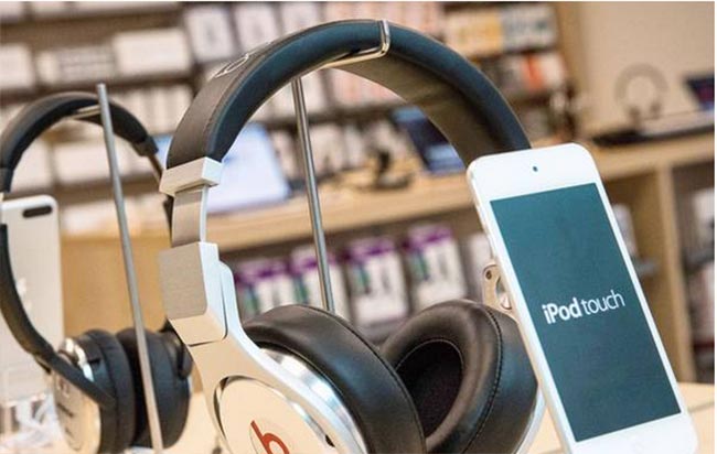 Apple-Acquires-Beats-Electronics