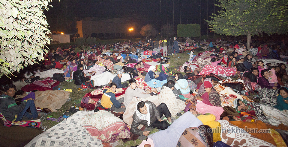 Earth quakes At kathmandu (26)