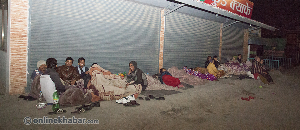 Earth quakes At kathmandu (7)