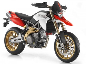 aprilia-dorsoduro-750 Final photo