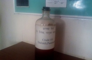 दैलेखको पादुकामा भेटिएको कच्चा तेल