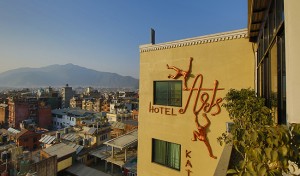 Art's Hotel _717