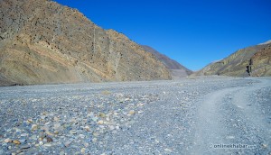 D6. 46 On the way Jomsom to Muktinath_