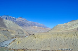 D6.56 view from Kagbeni village_