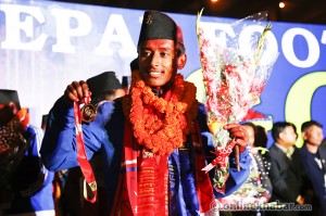 foot ball player dance (2)