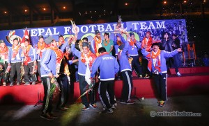 foot ball player dance (8)