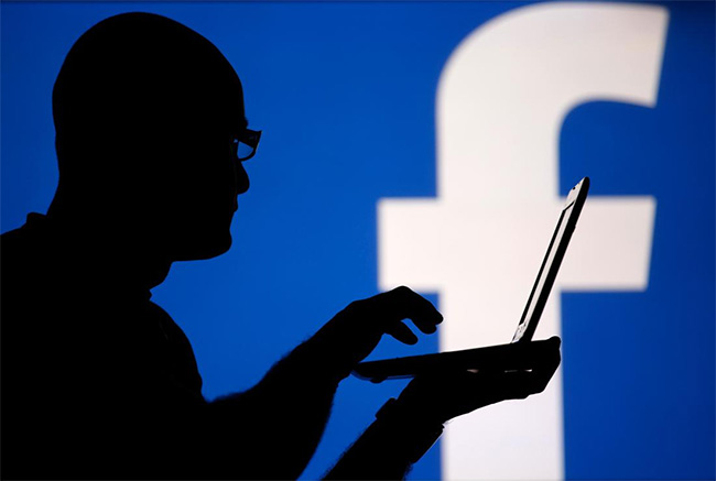 Facebook-User