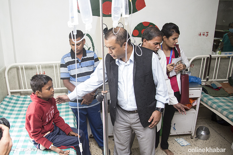 Gagan_Thapa,in_Kanti_Bal_Hospital