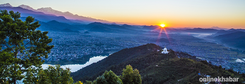 pokhara-sunrise-and-stupa-7
