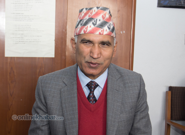 कोभिडविरुद्धको लडाइँमा विजय उन्मुख छौं : अर्थमन्त्री पौडेल