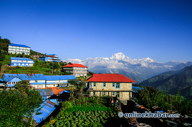 जति हेर्‍यो, उति हेरौं लाग्ने धौलागिरी छायाँ ! (फोटो फिचर)