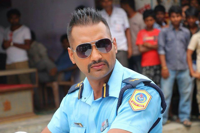‘कलाकार छन्, छैन स्टारडम’