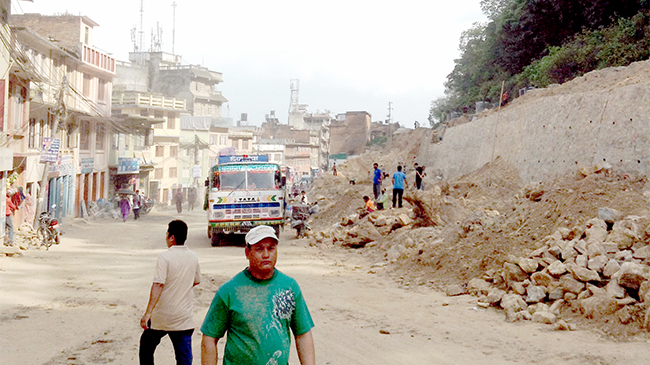 काठमाडौं-त्रिशुली सडक विस्तार हुँदा व्यापार र पर्यटनमा टेवा पुग्ने