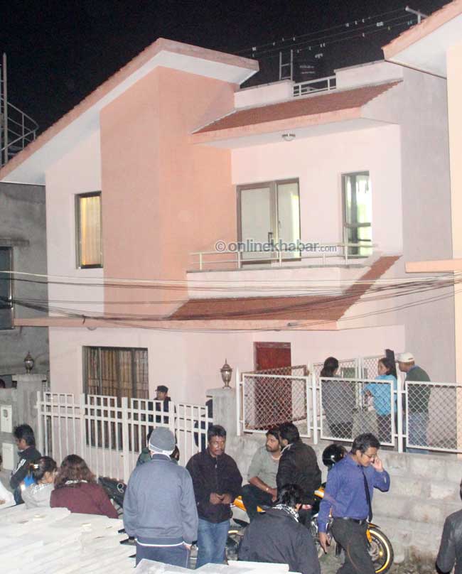 निर्देशक आलोक नेम्वाङ बस्दै आएको अपार्टमेन्ट