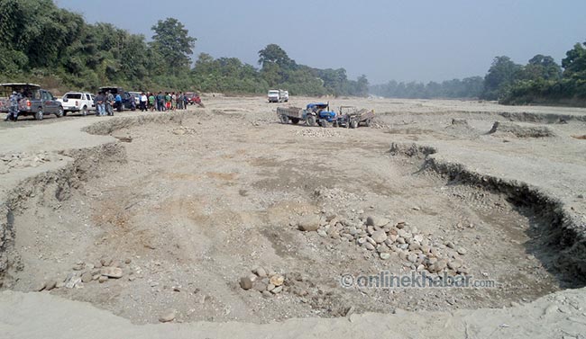 भारतीय तस्करद्वारा नेपाली सुरक्षाकर्मीमाथि आक्रमण