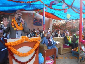 अर्थमन्त्री भन्छन- अब नेपाली युवा कामका लागि बिदेश जानु पर्दैन