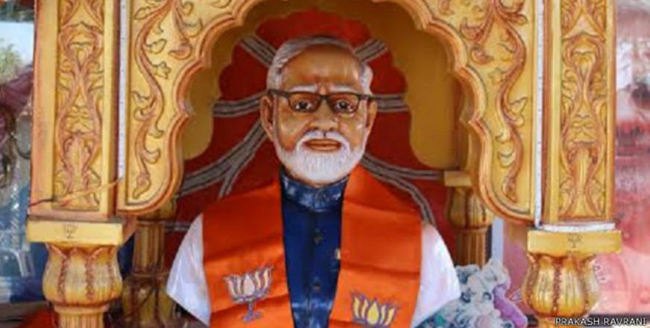 गुजरातमा आफ्नै मन्दिर बनेपछि मोदी ‘स्तब्ध’