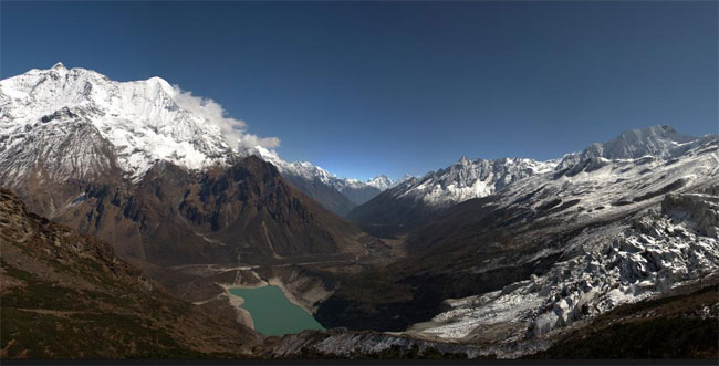 गोरखाको वीरेन्द्र ताल फुट्यो, सतर्क रहन तल्लाे क्षेत्रका बासिन्दालाई आग्रह