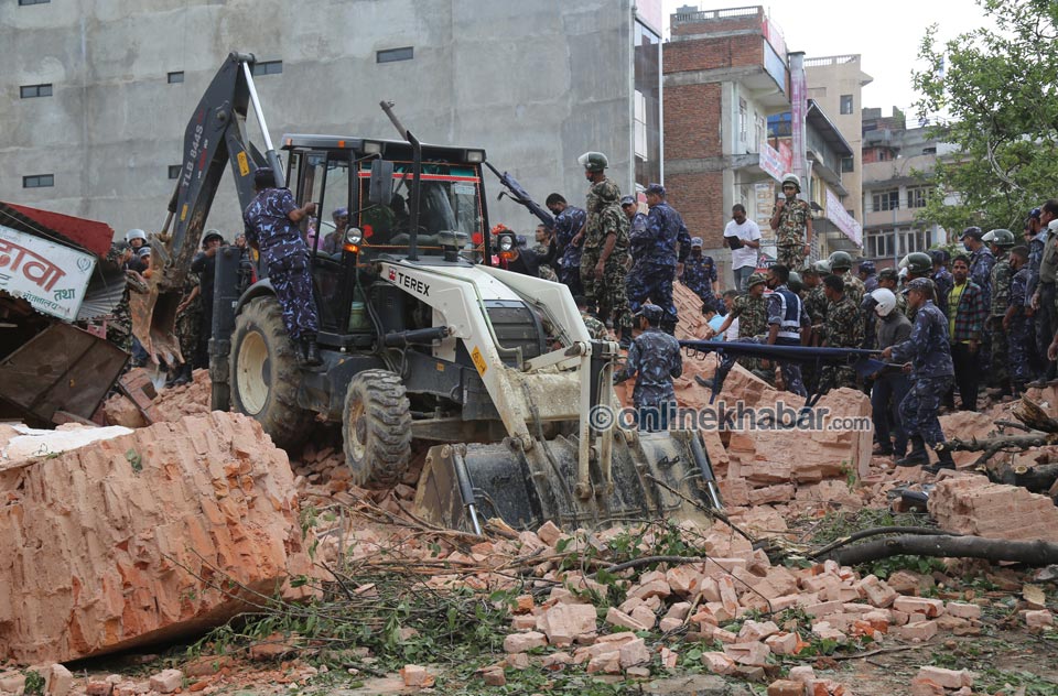 eathquake in Nepal (6)