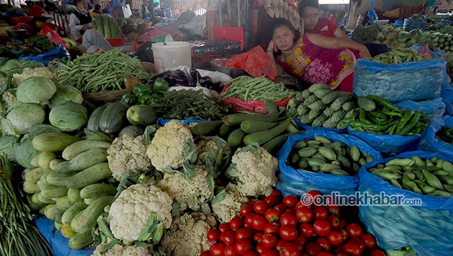 मौसमी तरकारीको मूल्य आधा घट्यो