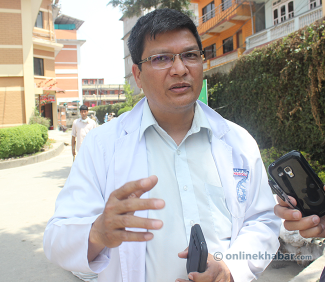 ‘तलब खान्नौं, भूकम्प पीडितको सेवा गर्छौं’