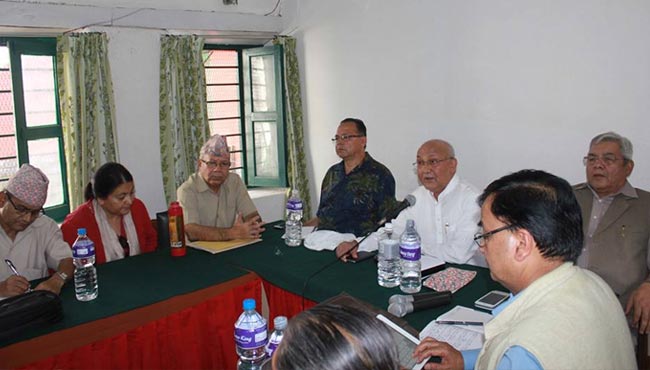 एमालेका केन्द्रदेखि गाउँसम्मै गुटबन्दी