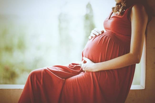 गर्भवती अवस्थामा कोरोना संक्रमण भए समय अगावै बच्चा जन्मिन सक्छ ?