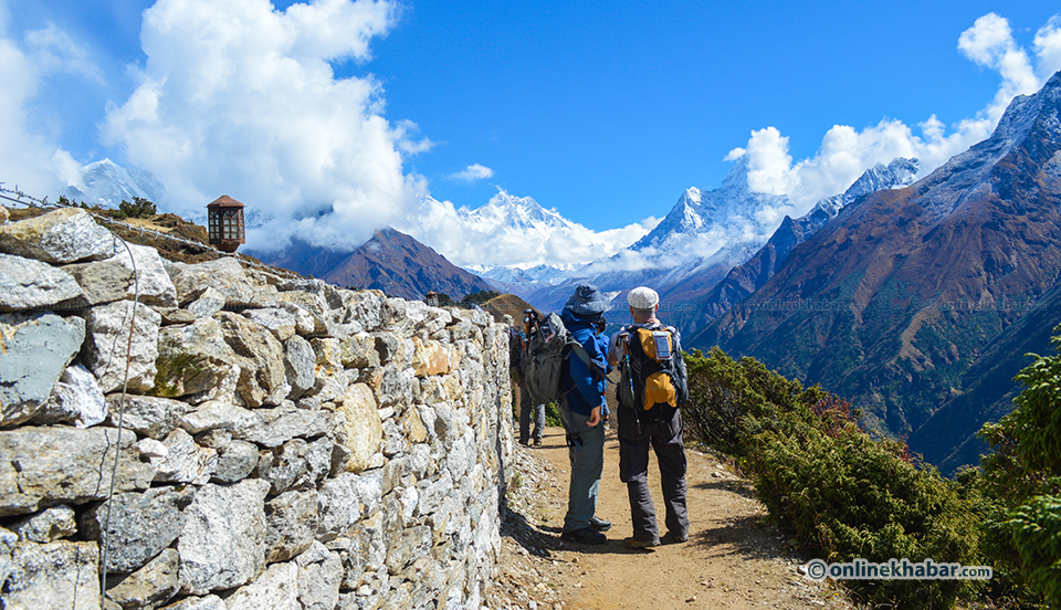 Everest (10)