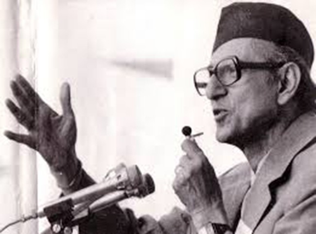 वीपी स्मृति दिवस मनाइदै