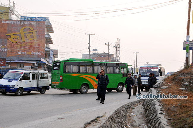 ठूला दल सिन्डिकेटको पक्षमा