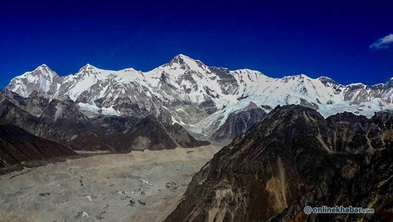 आँखै अगाडि सगरमाथा देख्दा… (फोटो फिचर)