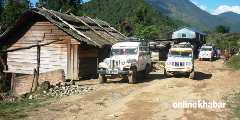 अब बाह्रै महिना पाथिभरा मन्दिर जान सकिने
