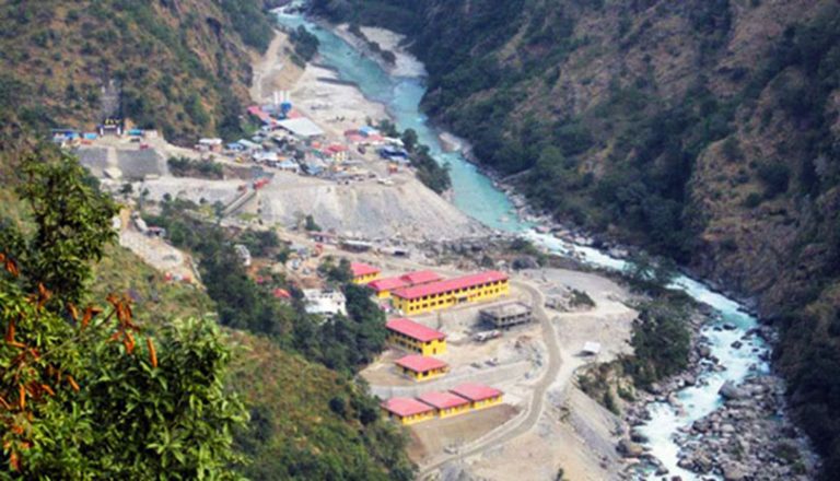 चिलिमे अगाडि बढ्यो, तामाकोसी जहाँकाे त्यहीँ