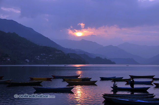 fewa-lake-pokhara