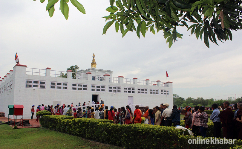 लुम्बिनीमा यसरी मनाइयो बुद्ध जयन्ती, हेर्नुस् ९ तस्वीर