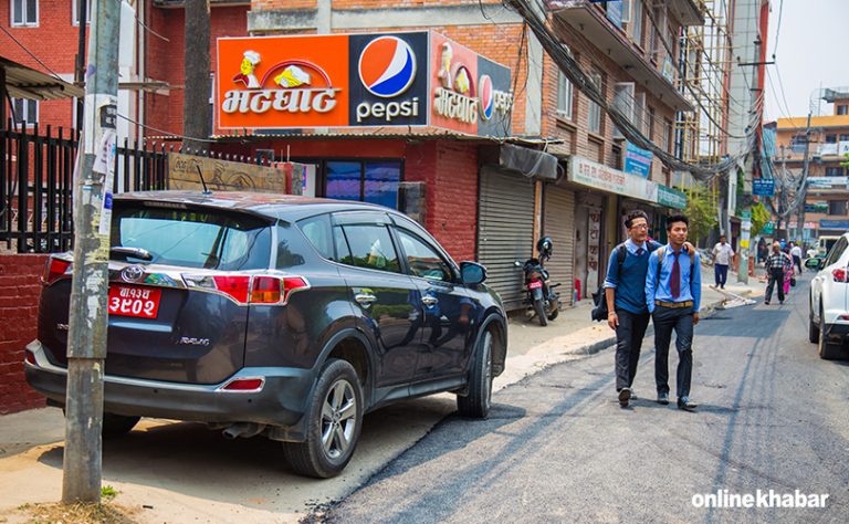 ट्राफिकले सकेन, अनामनगरको सडक फेरि उस्तै