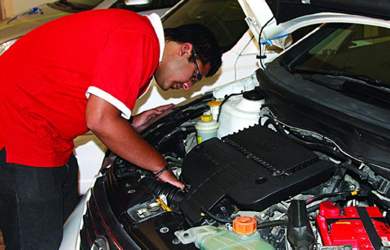 अटोमेकानिकको बढ्दो स्कोपः गरेर सिक्ने कि पढेर ?