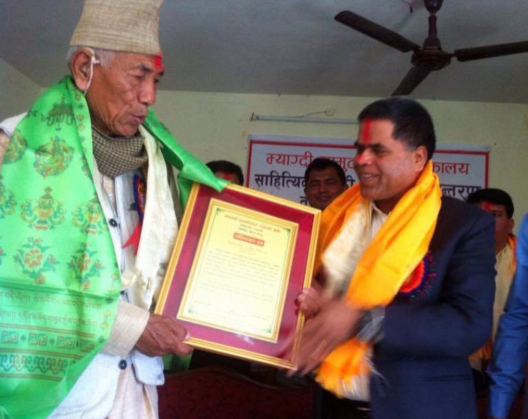 बरिष्ठ साहित्यकार पुडासैनी अभिनन्दित