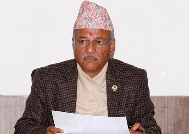 मलेसियाबाट फर्किएर श्रममन्त्रीले भने-फ्री भिसामा गएका एउटै कामदार भेटिएन