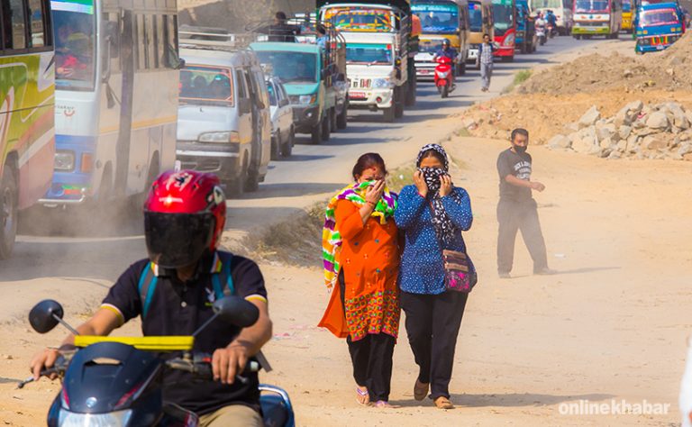 अरुले पिएको चुरोटको धुँवाको असरले  बर्षेनी चार लाखको मृत्यु