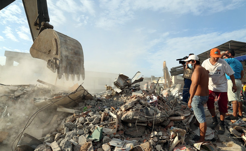 person-came-out-alive-from-rubble-after-13-days-of-earthquake-in-ecuador