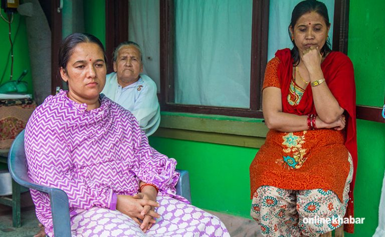 ‘विदुर’ले छाडेर गए, गंगा निःशब्द बनिन् !