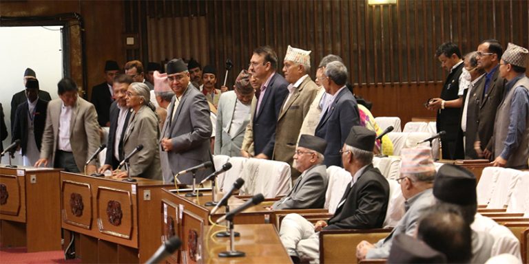 कांग्रेसको अन्त्यहीन अवरोधः फेरि सुरु भयो संसदीय विकृति