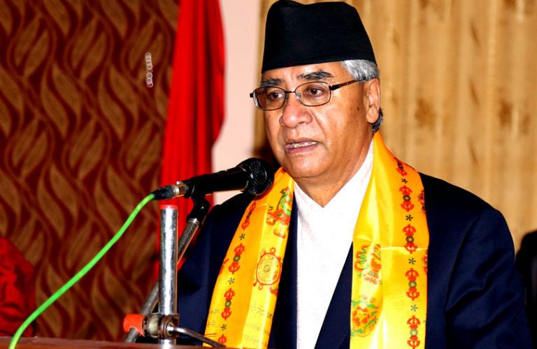 ओलीमाथि देउवाको आरोपः राष्ट्रको ढुकुटी दुरुपयोग, पानीजहाजको प्रचार !