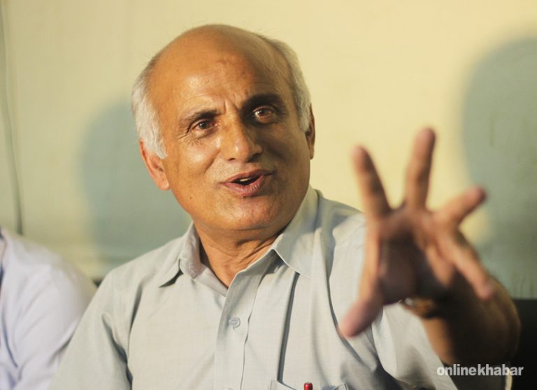 अख्तियार प्रमुख कार्कीलाई महाअभियोग लगाउन डा. गोविन्द केसीको माग