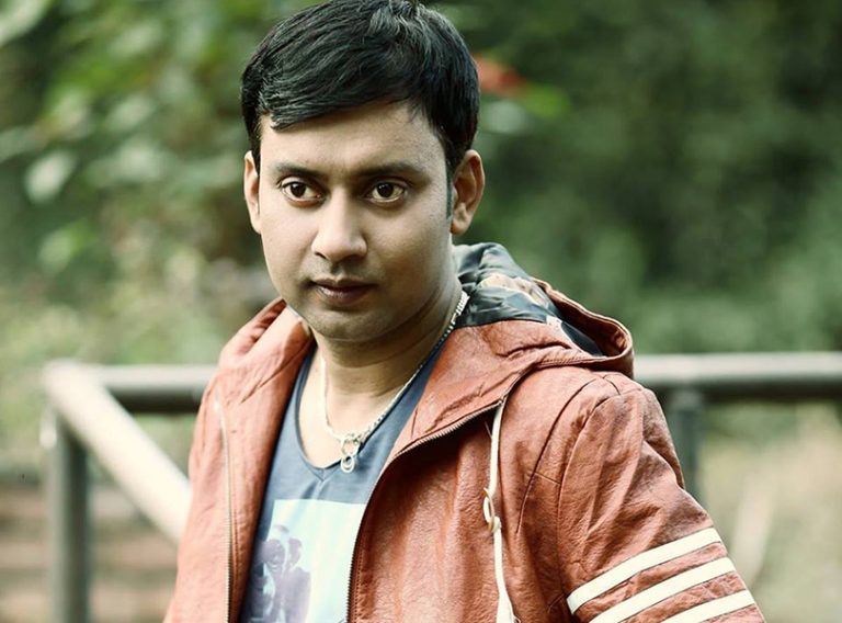 ‘पट्यारिलो प्रतिक्षामा संगीतले साथ दिन्छ’