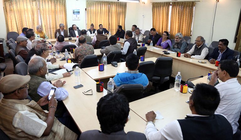 मधेसी मोर्चा प्रचण्ड सरकारमा नजाने, समर्थनका लागि शर्तैशर्त