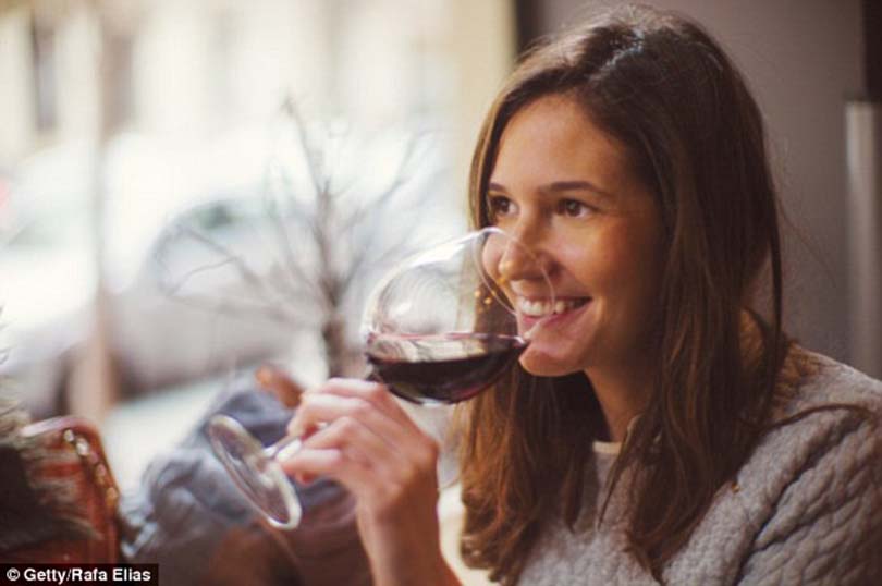 Drinking_less_than_two_drinks_a_day_can_increase_a_woman_s