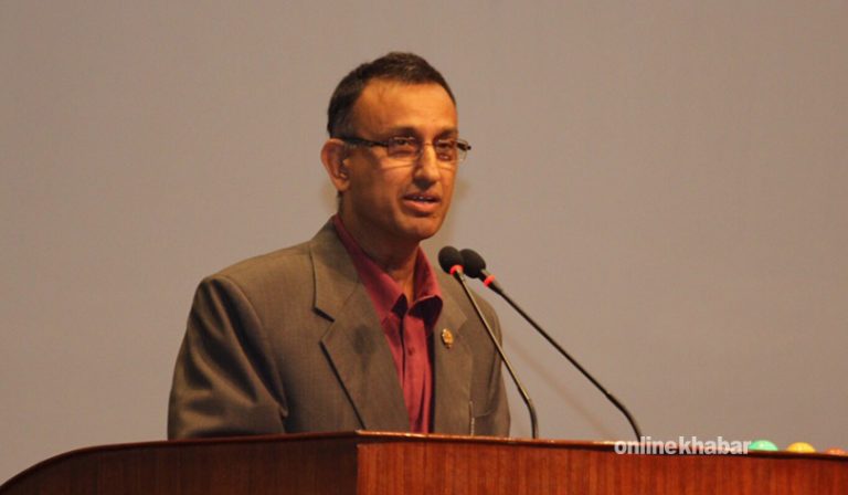 सत्ता छाड्ने बेलालाई पीडादायी नबनाउन ओलीलाई आग्रह