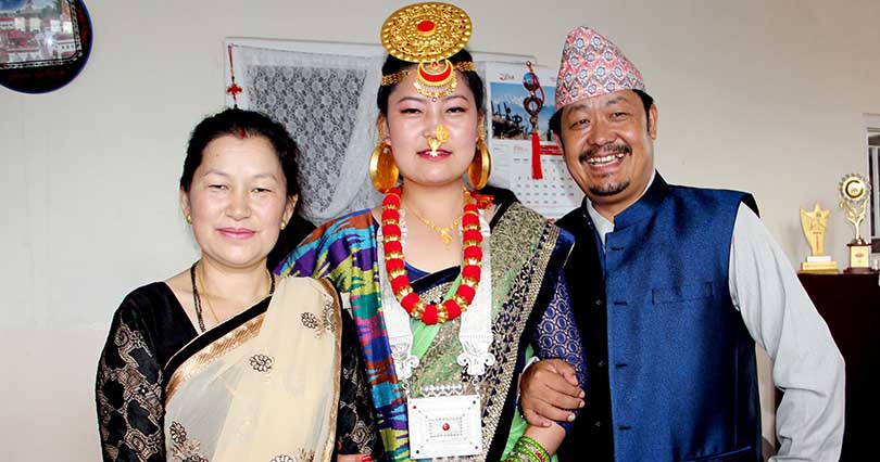 Mother Kalpana Lawati, Kajol And Upendra